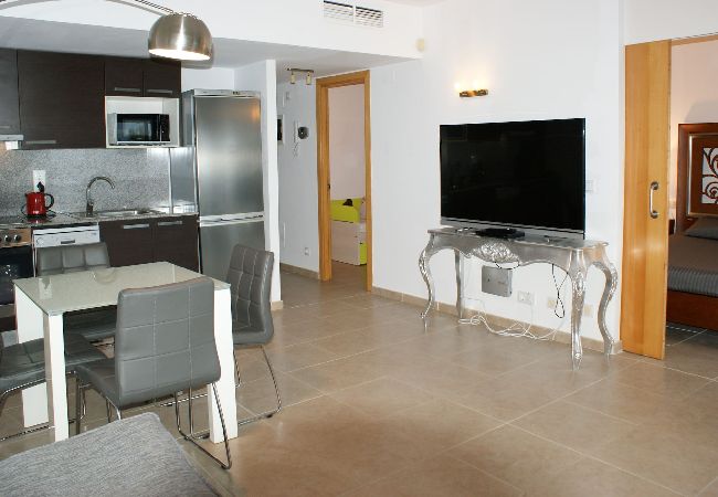 Apartamento en Rosas / Roses - Apartamento en Roses con vistas al canal y piscina AV-52 Apartamento en Rosas / Roses - Apartamento en Roses con vistas al canal y piscina AV-52