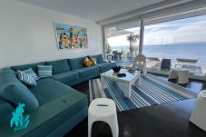 Casa en Rosas / Roses - Preciosa casa con piscina y vistas al mar AV-46