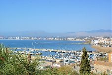 Apartamento en Rosas / Roses - Apartamento con vistas al mar y al puerto de Roses AV-07