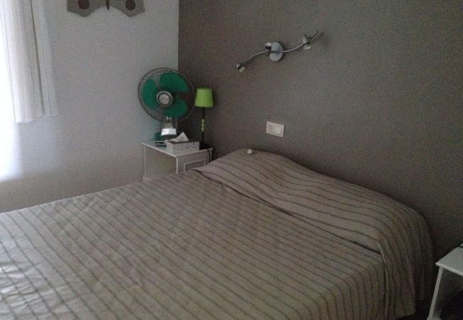 Apartamento en Rosas / Roses - Apartamento vista mar y parking Roses AV-27 Apartamento en Rosas / Roses - Apartamento vista mar y parking Roses AV-27