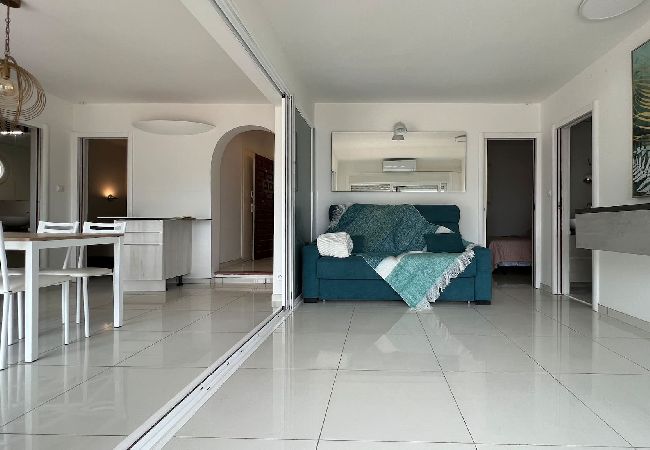 Apartamento en Rosas / Roses - Apartamento en primera línea mar AV-11 Apartamento en Rosas / Roses - Apartamento en primera línea mar AV-11