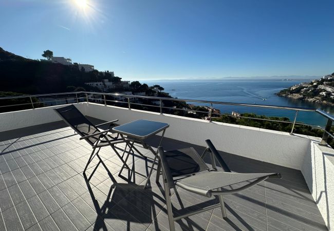 Casa en Rosas / Roses - Villa Eden Roc AV-22 Casa en Rosas / Roses - Villa Eden Roc AV-22
