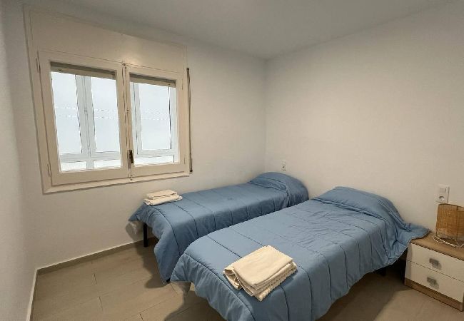 Apartamento en Rosas / Roses - Apartamento frente al mar centro Roses AV-59 Apartamento en Rosas / Roses - Apartamento frente al mar centro Roses AV-59