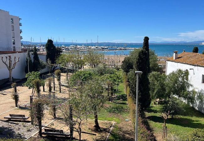 Apartamento en Rosas / Roses - Apartamento frente al mar centro Roses AV-59 Apartamento en Rosas / Roses - Apartamento frente al mar centro Roses AV-59