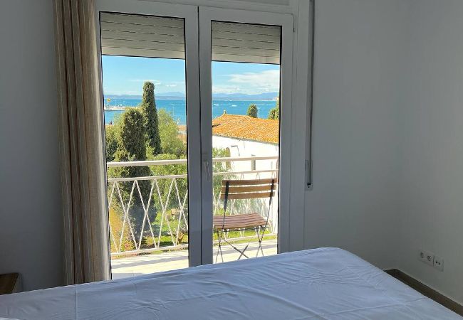 Apartamento en Rosas / Roses - Apartamento frente al mar centro Roses AV-59 Apartamento en Rosas / Roses - Apartamento frente al mar centro Roses AV-59