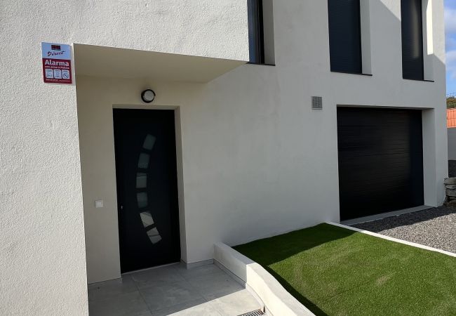 Casa en Rosas / Roses - Casa Moderna en Mas Bosca, Roses con piscina y jardín AV-67 Casa en Rosas / Roses - Casa Moderna en Mas Bosca, Roses con piscina y jardín AV-67