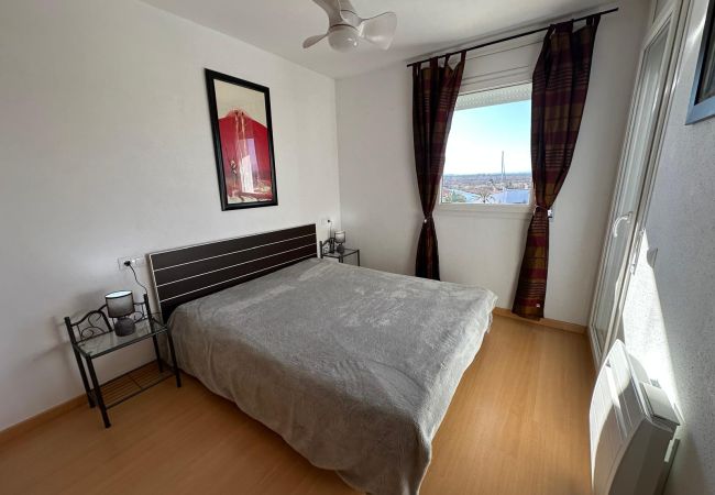 Apartamento en Rosas / Roses - Bonito apartamento con preciosas vistas AV-32 Apartamento en Rosas / Roses - Bonito apartamento con preciosas vistas AV-32