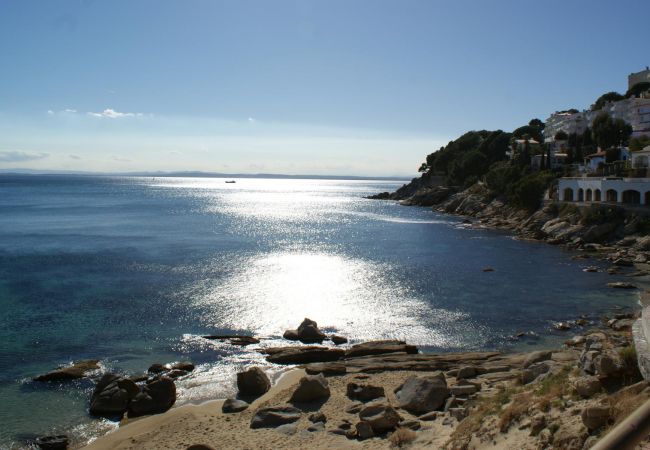 Apartamento en Rosas / Roses - Bonito apartamento con preciosas vistas AV-32 Apartamento en Rosas / Roses - Bonito apartamento con preciosas vistas AV-32