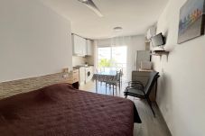 Estudio en Rosas / Roses - Estudio cerca de la playa con terraza AV-76