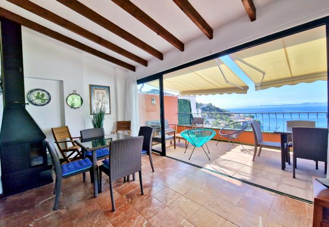 Villa en Rosas / Roses - Excepcional Villa con vistas panarómacias al mar  AV-81 Villa en Rosas / Roses - Excepcional Villa con vistas panarómacias al mar  AV-81