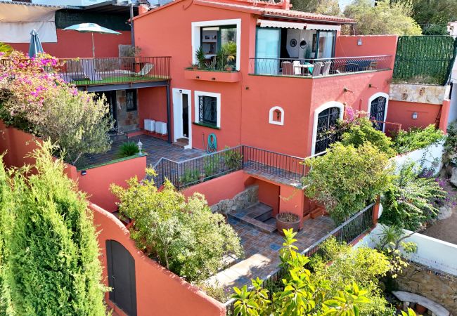 Villa en Rosas / Roses - Excepcional Villa con vistas panarómacias al mar  AV-81 Villa en Rosas / Roses - Excepcional Villa con vistas panarómacias al mar  AV-81