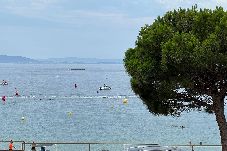 Apartment in Rosas / Roses - Apartment on the seafront AV-11