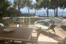 Appartement à Rosas / Roses - Appartement avec accès direct à la plage AV-369