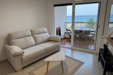Appartement à Rosas / Roses - Bel appartement avec vue sur la mer et parking AV-83